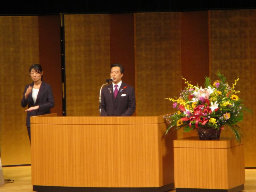 R6議長あいさつ