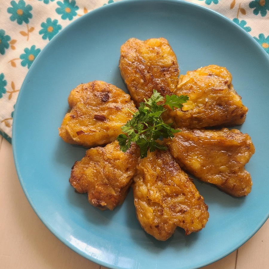 チーズカレー芋もち