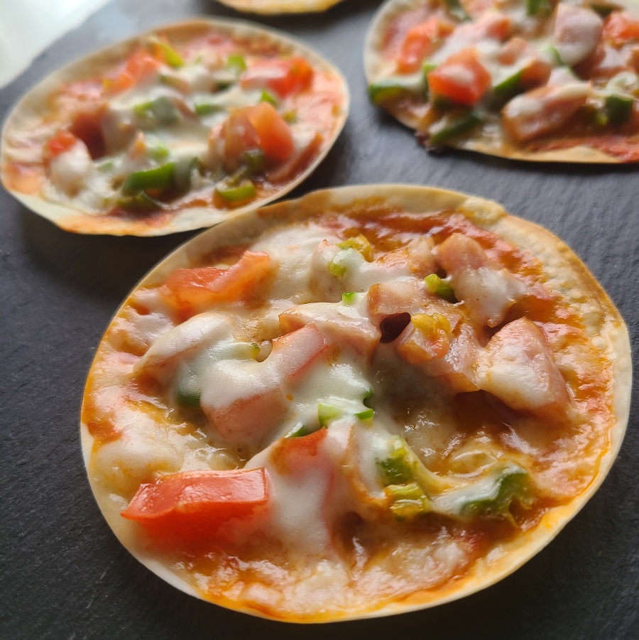 餃子の皮ピザ