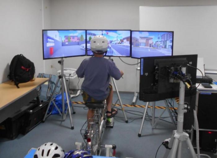 自転車シミュレーター