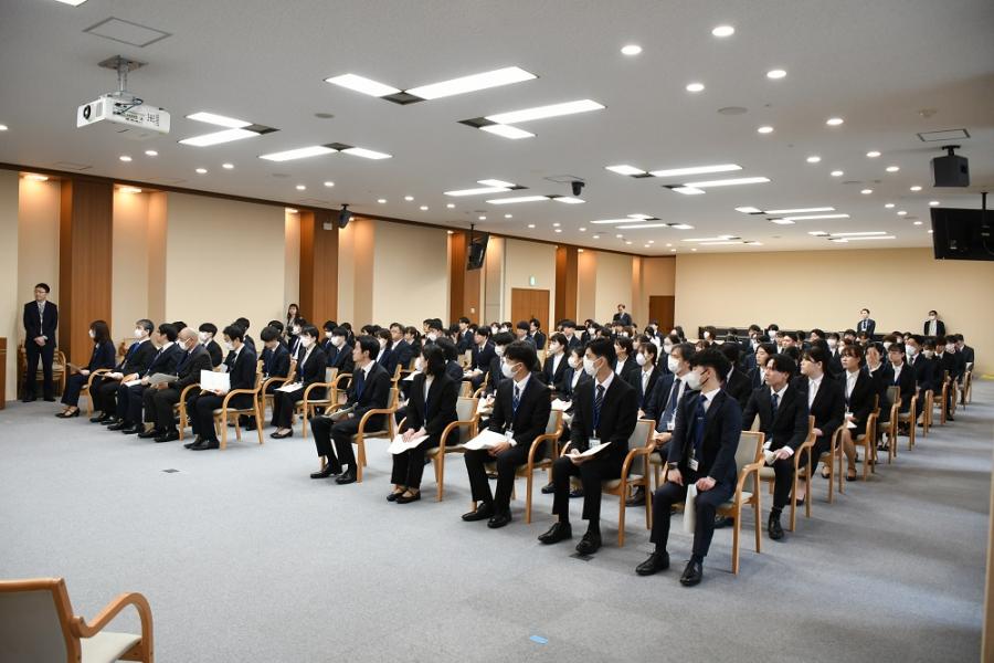 発令式の様子