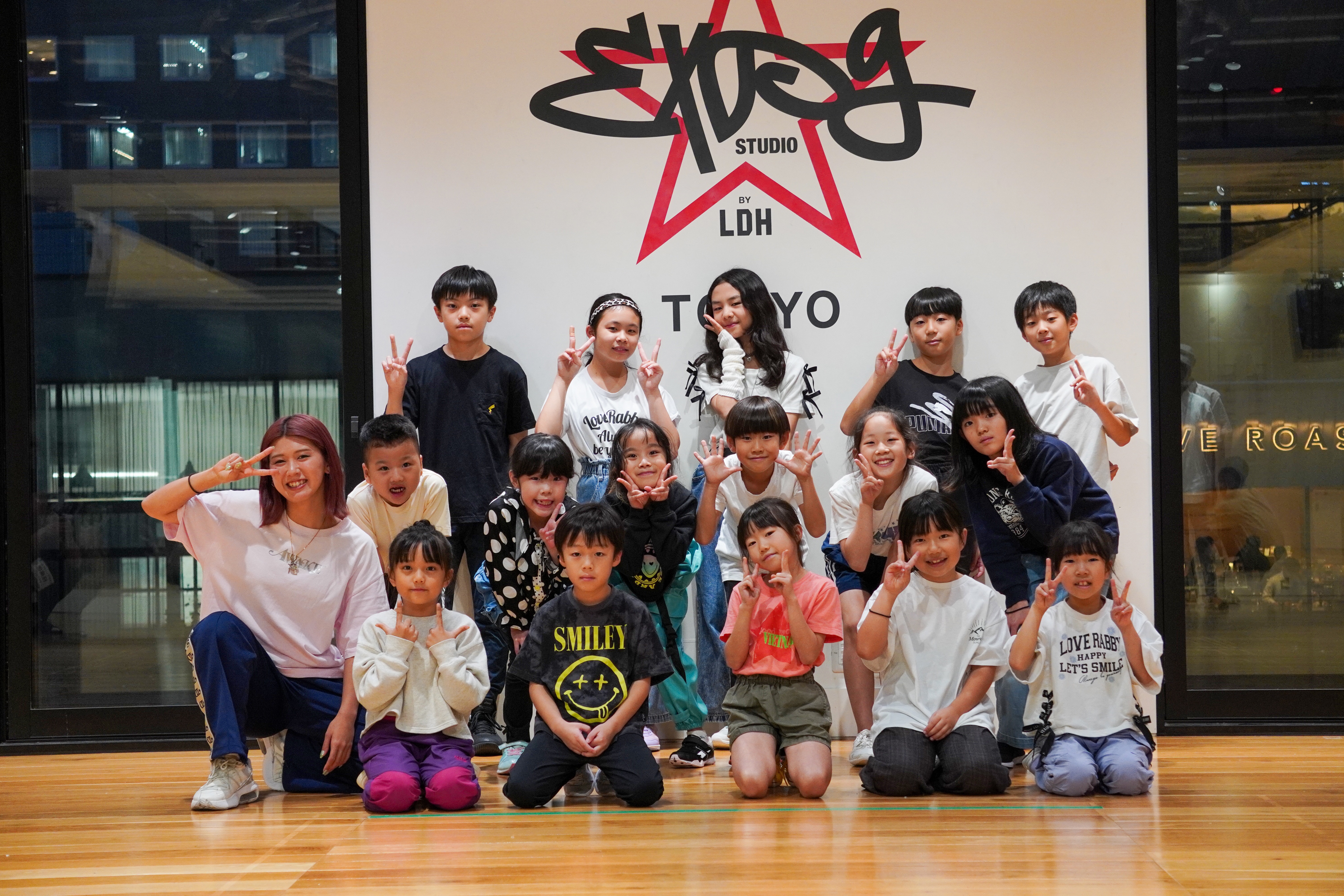KIDSクラスの集合写真