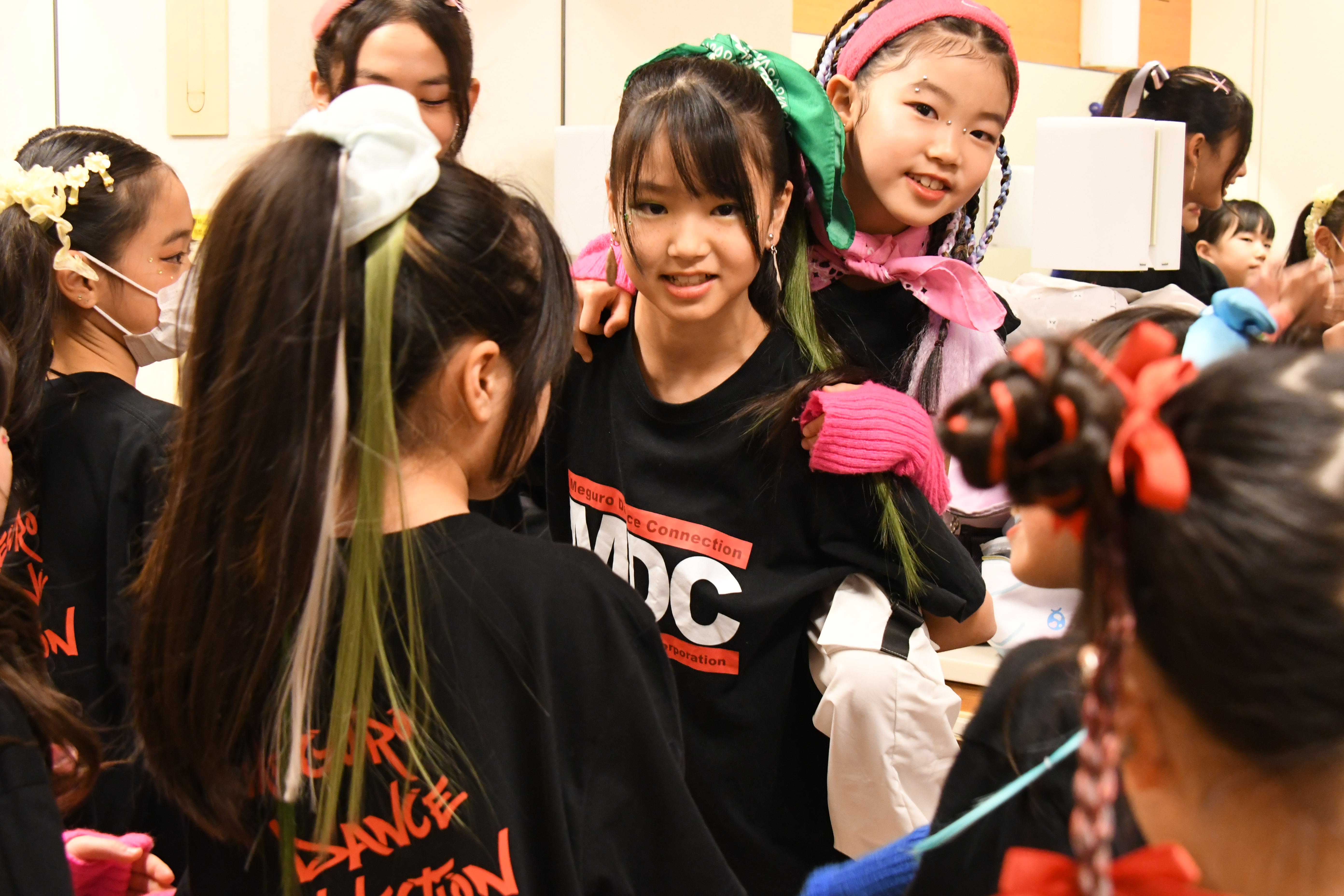 キッズクラスの楽屋の様子