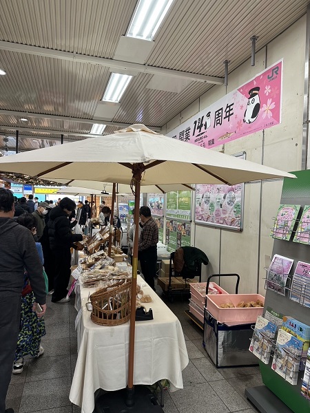 目黒駅マルシェの様子