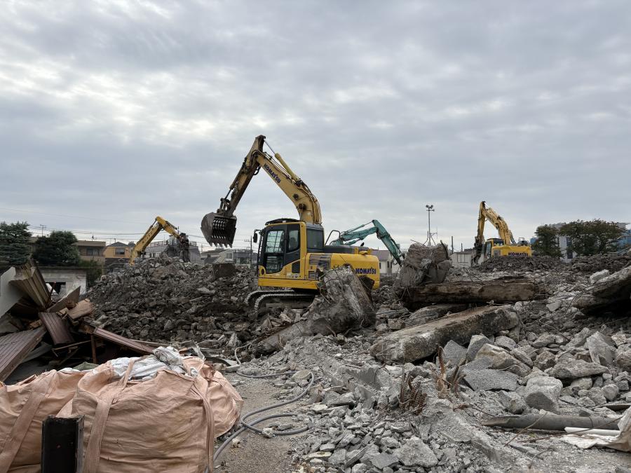 南中建て替えの様子（R7.10）