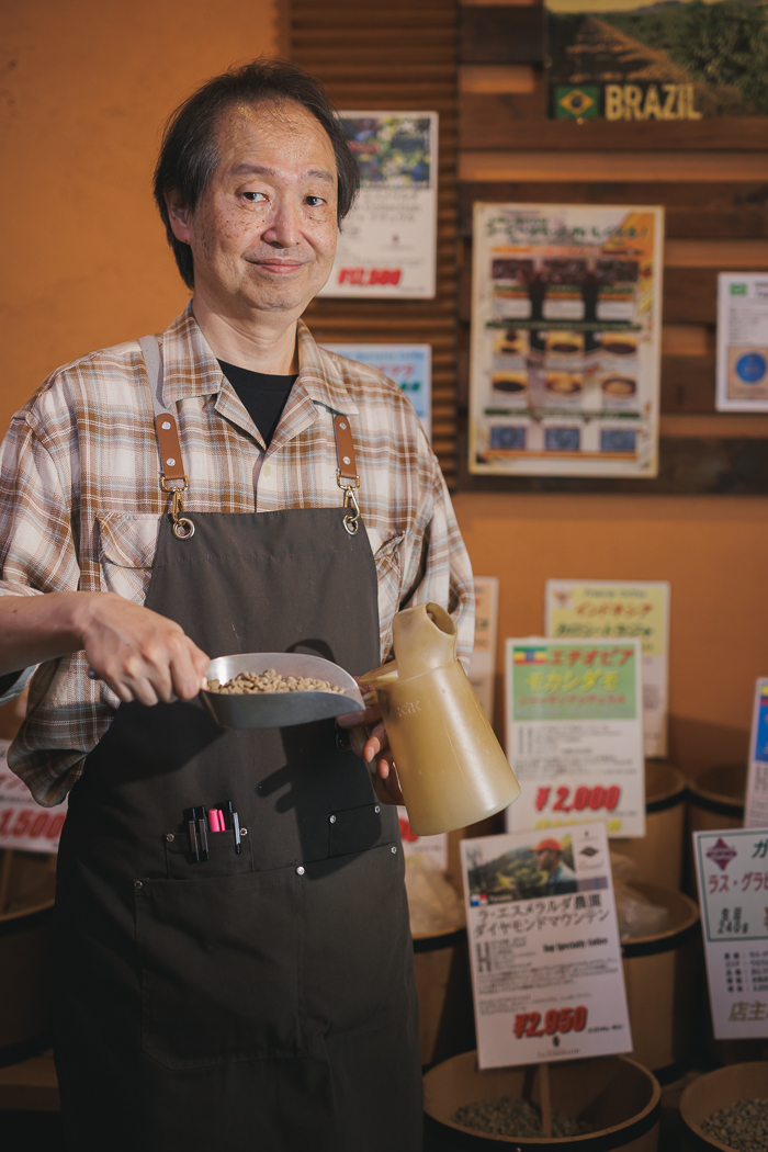 八雲珈琲店代表の宮澤恵治さん