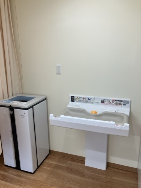 おむつ替えコーナー