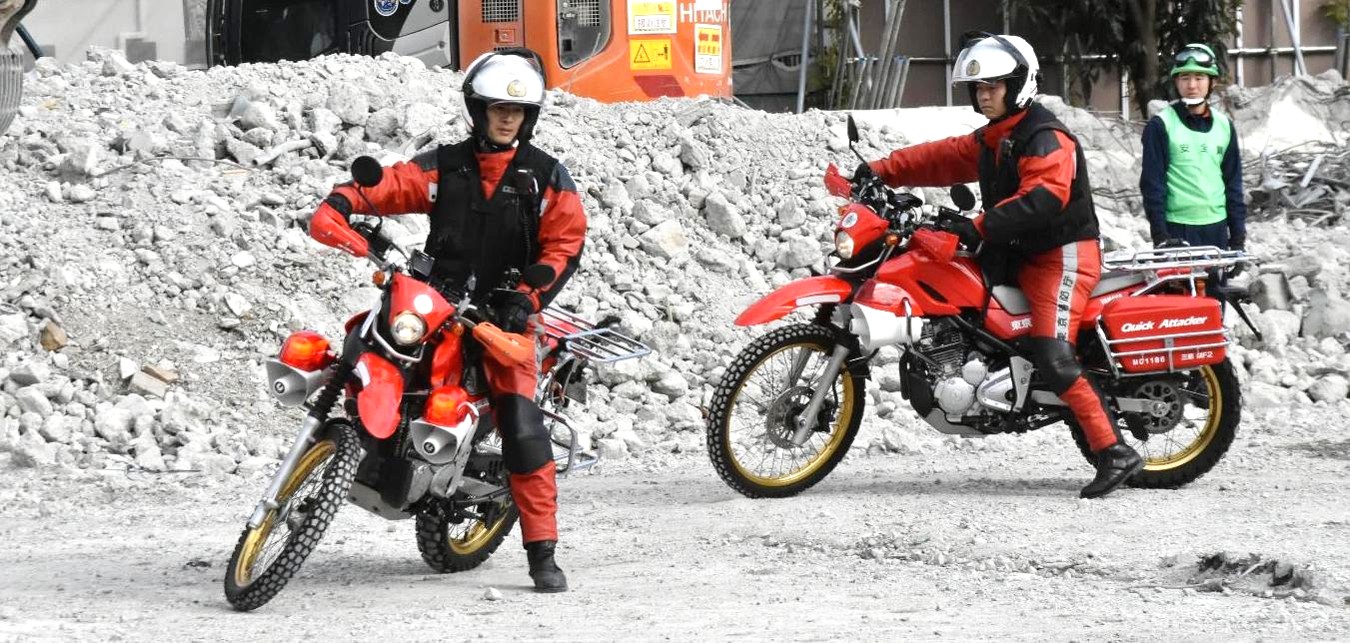 クイックアタッカー