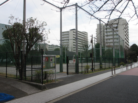 higashiyamakouen_sportstouhiroba_dasuto