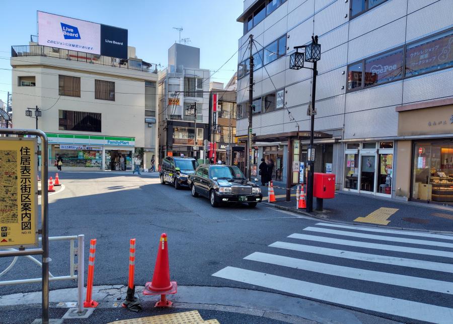 社会実験前の駅前広場