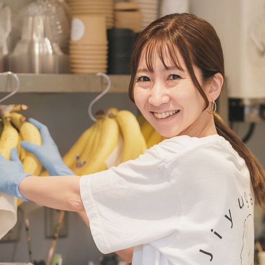 「自由が丘さんど」店長の小国さん