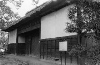 旧栗山家長屋門の写真
