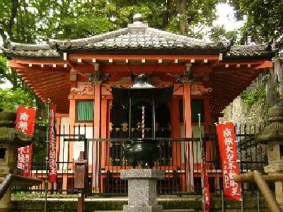 瀧泉寺前不動堂の写真