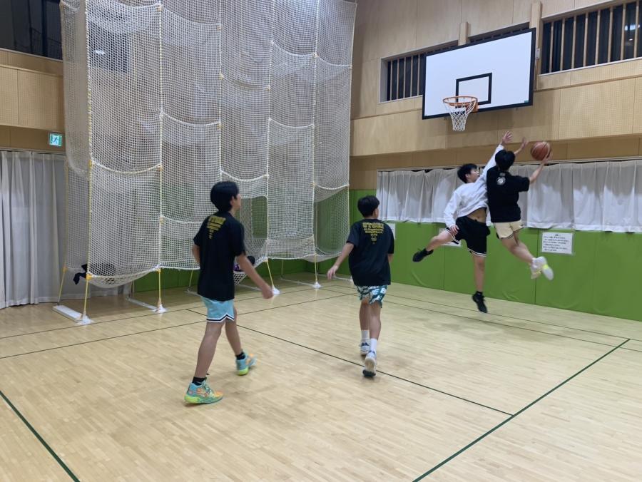 バスケットボール屋内