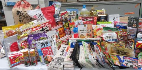 フードドライブで持ち寄っていただいた品物