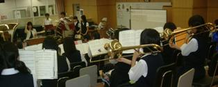 吹奏楽部練習風景の写真