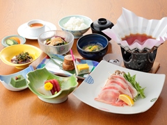 食事（一例）の写真