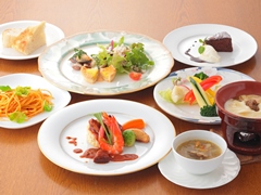 食事（一例）の写真