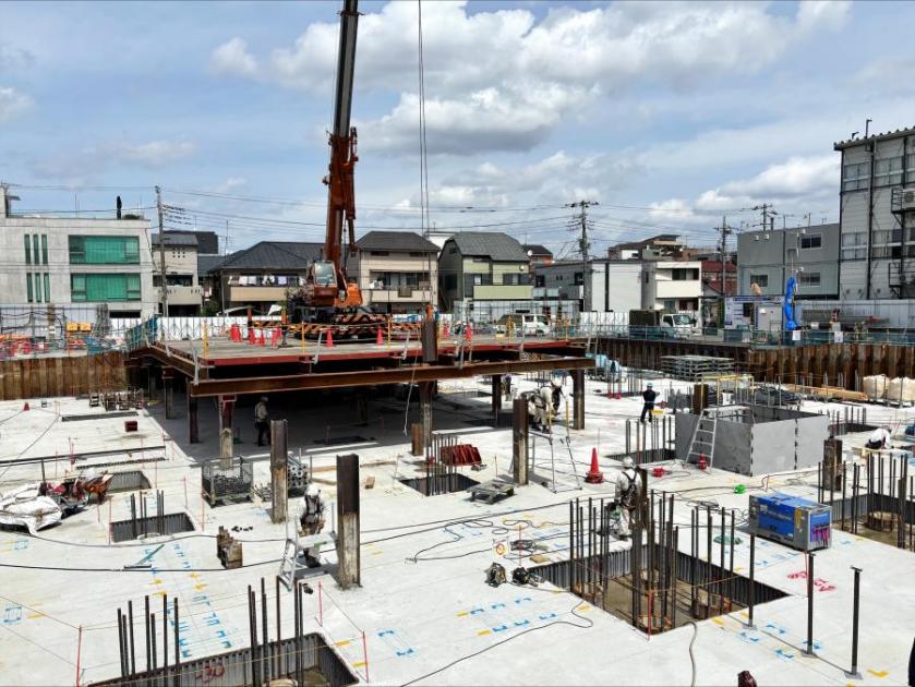 202604乗入構台写真